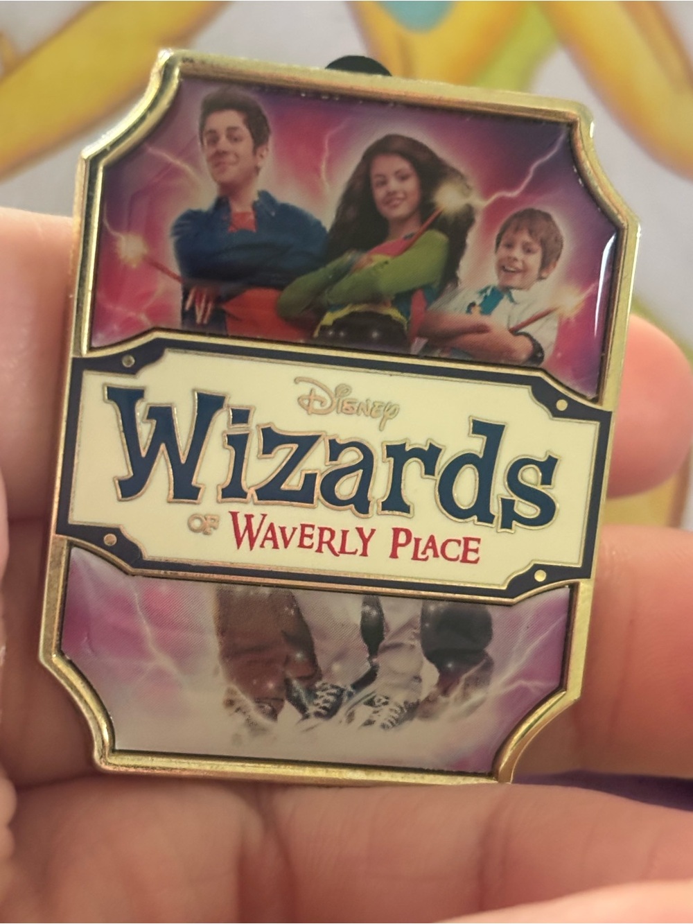 Disney Wizards of Waverly Place RARE trading pin chip